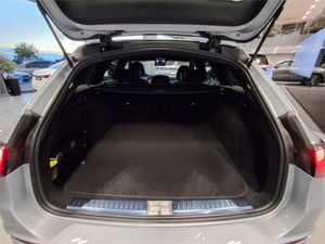 Mercedes Clase E 220 d Estate  - Foto 2