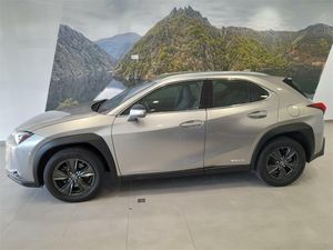 Lexus UX 2.0 250h Business  - Foto 2