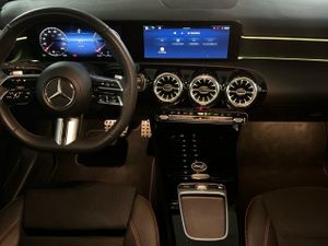 Mercedes Clase A 200 d AMG Line (EURO 6d)  - Foto 2