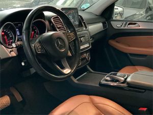 Mercedes Clase GLE 250 d 4MATIC  - Foto 2