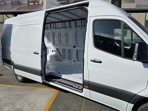 Mercedes Sprinter 315 CDI LARGO L PRO  - Foto 2