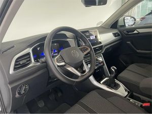 Volkswagen T-Roc T-Roc 1.0 TSI 81kW (110CV)  - Foto 2