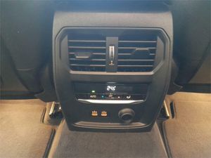 BMW Serie 3 318d Auto.Touring  - Foto 2