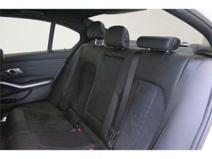 BMW Serie 3 320d Auto.  - Foto 2