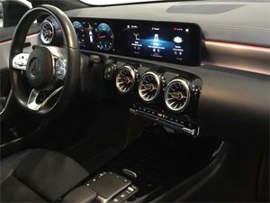 Mercedes CLA 200 D DCT Shooting Brake  - Foto 2