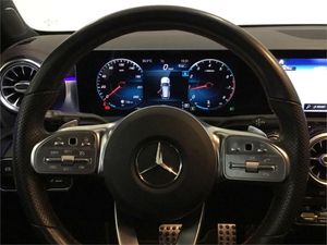 Mercedes CLA 200 Shooting Brake  - Foto 2