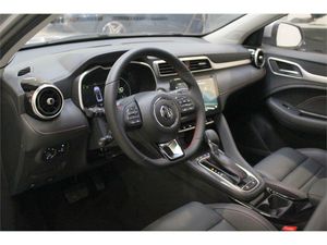 MG ZS 1.0T Luxury Auto  - Foto 2