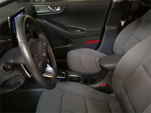 Hyundai IONIQ 1.6 GDI HEV Klass DCT  - Foto 2