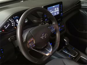 Hyundai IONIQ 1.6 GDI HEV Klass DCT  - Foto 2