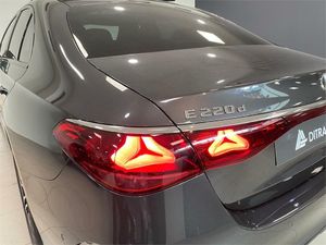 Mercedes Clase E 220 d  - Foto 2