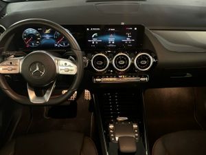 Mercedes GLA 200 d AMG Line (EURO 6d)  - Foto 2