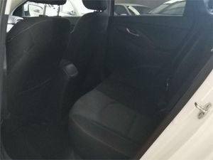 Hyundai i30 1.0 TGDI 48V Klass  - Foto 2