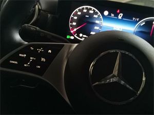 Mercedes EQB EQB 300 4MATIC  - Foto 2