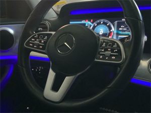 Mercedes Clase E 220 d  - Foto 2