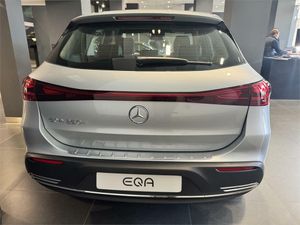 Mercedes EQA EQA 250+  - Foto 2