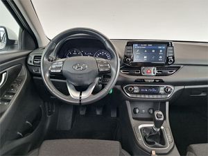 Hyundai i30 1.6 CRDI 100kW (136CV) 48V Klass LRR  - Foto 2