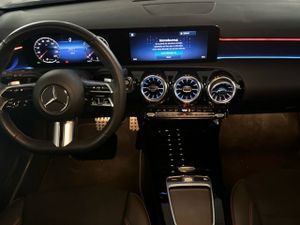 Mercedes Clase A 180 d Compacto  - Foto 2