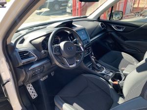 Subaru Forester 2.0i Hybrid CVT Executive Plus   - Foto 11
