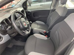 Fiat Panda City Life Hybrid 1.0 Gse 51kw 70CV   - Foto 9