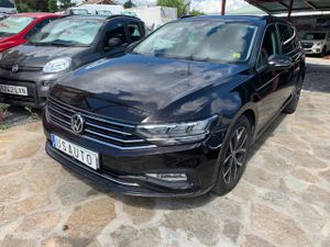 Volkswagen Passat Variant Executive 2.0 TDI 110kW DSG   - Foto 2