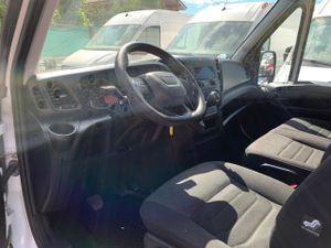 Iveco Daily  2.3 TD 35S 16 A8 V 3520LH2 12 M3   - Foto 10