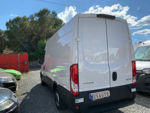 Iveco Daily  2.3 TD 35S 16 A8 V 3520LH2 12 M3   - Foto 6