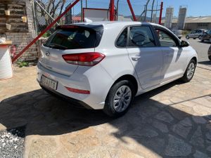 Hyundai i30 1.5 DPI ESSENCE   - Foto 5
