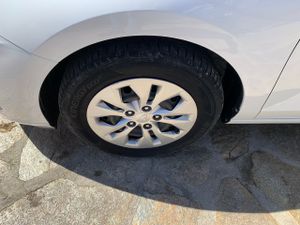 Hyundai i30 1.5 DPI ESSENCE   - Foto 22