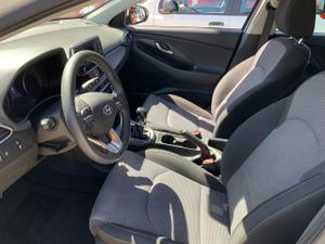 Hyundai i30 1.5 DPI ESSENCE   - Foto 12