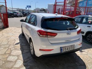 Hyundai i30 1.5 DPI ESSENCE   - Foto 6