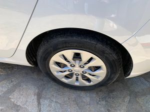 Hyundai i30 1.5 DPI ESSENCE   - Foto 21
