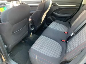 MG ZS 1.5 CONFORT   - Foto 9