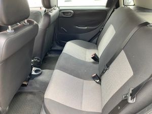 Opel Corsa 1.3 CDTI 5 P   - Foto 9
