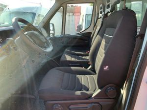 Iveco Daily CHASIS CABINA 35C 16    - Foto 10