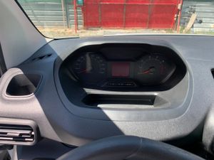 Peugeot Partner Pro Standard 600kg BlueHDi 73kW   - Foto 11
