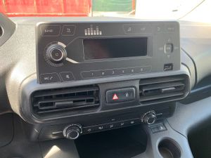 Peugeot Partner Pro Standard 600kg BlueHDi 73kW   - Foto 12