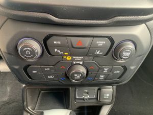 Jeep Renegade LIMITED MILD HYBRID   - Foto 15