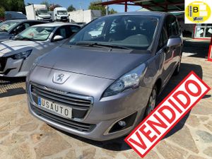 Peugeot 5008 ACTIVE eHDI 115 CV AUTOMATICO  - Foto 2