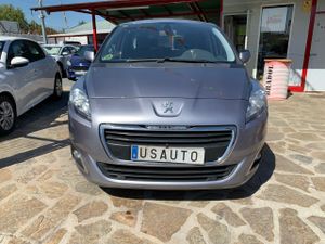 Peugeot 5008 ACTIVE eHDI 115 CV AUTOMATICO   - Foto 4