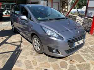 Peugeot 5008 ACTIVE eHDI 115 CV AUTOMATICO   - Foto 3