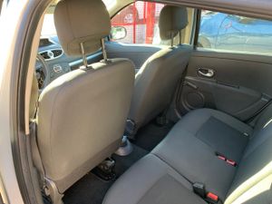 Renault Clio GRAND TOUR 1.5 DCI ESPRESSION   - Foto 11