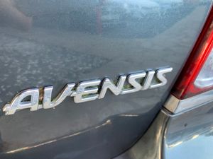 Toyota Avensis 2.2 D4D 150  - Foto 16