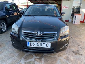 Toyota Avensis 2.2 D4D 150  - Foto 3