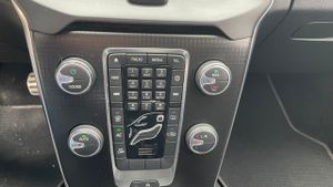 Volvo V40 2.0 D D2 R-DESING  - Foto 16