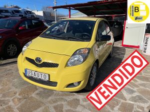 Toyota GR Yaris Yaris 5p 1.4 D-4D Sol  - Foto 2