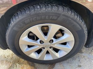 Kia Rio 5p 1.4 CVVT Drive Eco-Dynamics  - Foto 23