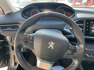 Peugeot 308 5p Active 1.2 PureTech 82  - Foto 18