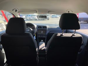 Volkswagen Polo 3p Advance 1.2 TDI 75 CV  - Foto 9