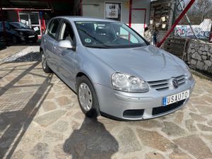 Volkswagen Golf 3p Highline 1.9 TDI 105 CV  - Foto 3