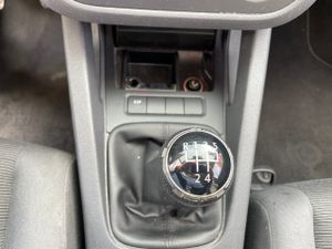 Volkswagen Golf 3p Highline 1.9 TDI 105 CV  - Foto 16